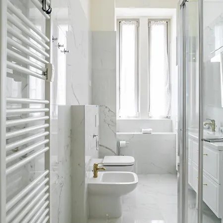 Italianway Comfort - Mezzofanti 9 Milánó