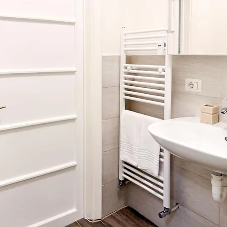 Corso Buenos Aires With Terrace - Collection Apartamento *