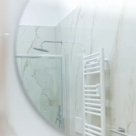 Cesare Da Sesto 10 - 2nd Floor - Leia Hospitality
