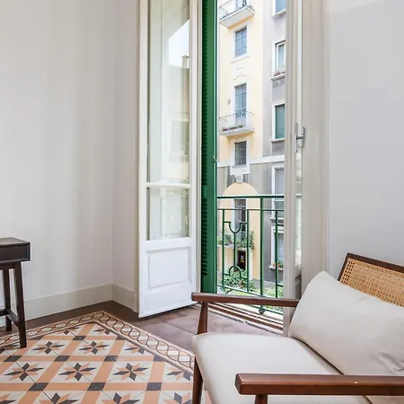 Appartement Stylish Flat On The Navigli For 6 Milaan