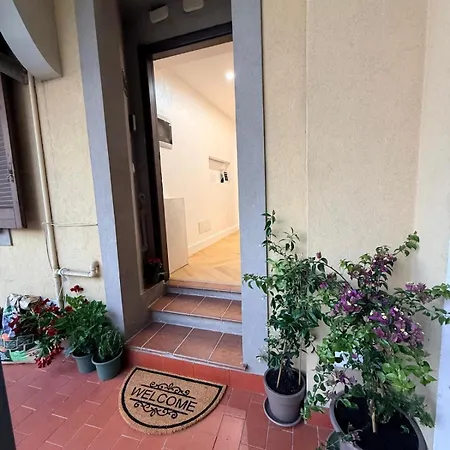 Exclusive In The Heart Of Апартаменты Милан