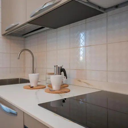 Xenia - 4 In Via Cassano 14 Apartman