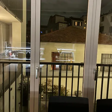 Stylish Modern 2-bedroom In Apartman *
