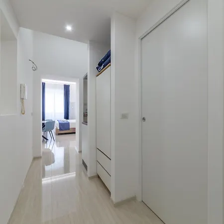 Cesare Da Sesto 10 - 2nd Floor - Leia Hospitality Apartman Milánó