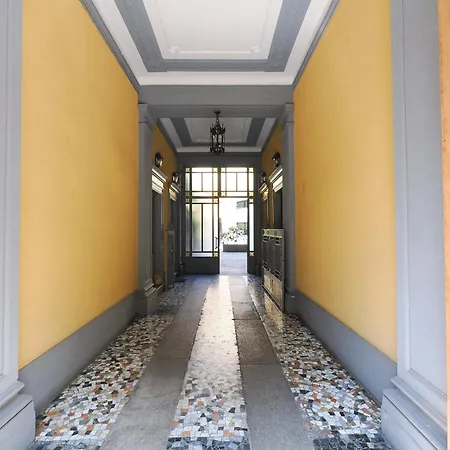 Poliziano Stylish In Sempione Appartement