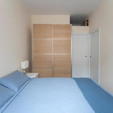 Apartman Arts At Scarlatti 31 *