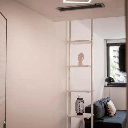 شقة Ponti Cozy - Private Parking Available, Near Navigli, Romolo Metro And Duomo *