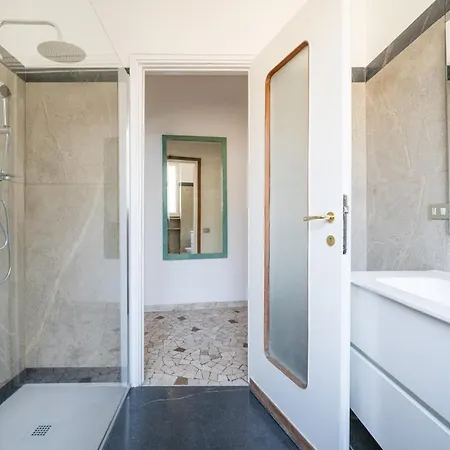 شقة Intrho - Casa Torino 64 Elegant For 10 ميلان