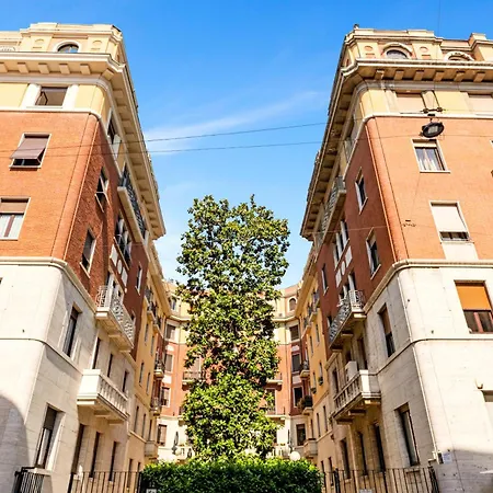-gorgeous 3bedroom- Penthouse Near Duomo Keyhost Apartamento
