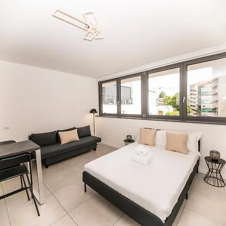 شقة Ponti Cozy - Private Parking Available, Near Navigli, Romolo Metro And Duomo *