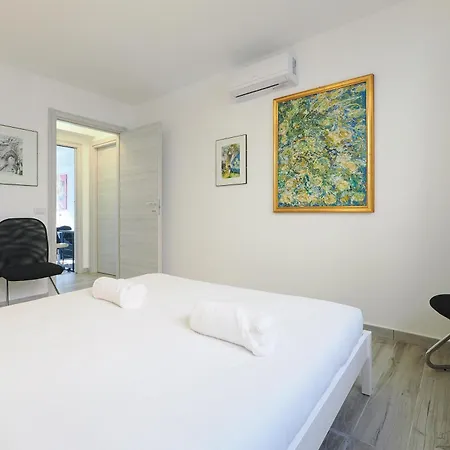 Primopiano - Cosenza Flats * Milan