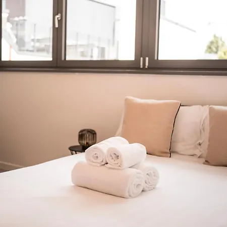 Ponti Cozy - Private Parking Available, Near Navigli, Romolo Metro And Duomo