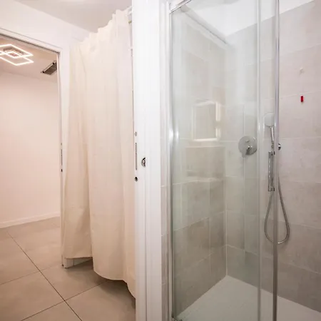 Ponti Cozy - Private Parking Available, Near Navigli, Romolo Metro And Duomo