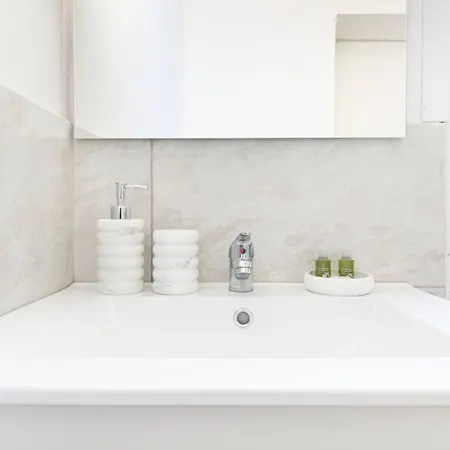 Easylife - Duomo Missori Apartman Milánó
