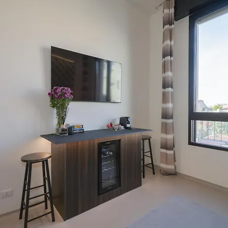 Corso Garibaldi Modern By Rentopolis Διαμέρισμα