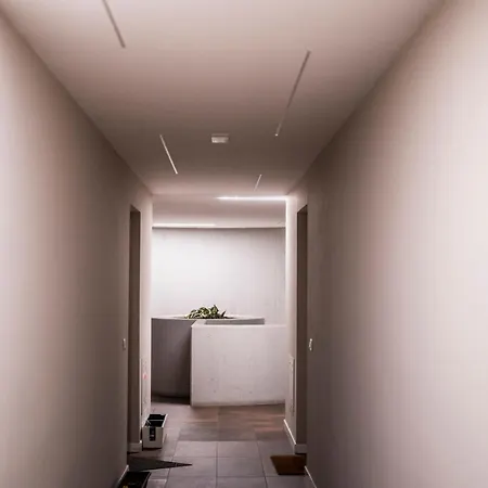 Ponti Cozy - Private Parking Available, Near Navigli, Romolo Metro And Duomo شقة ميلان