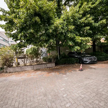 شقة Ponti Cozy - Private Parking Available, Near Navigli, Romolo Metro And Duomo ميلان
