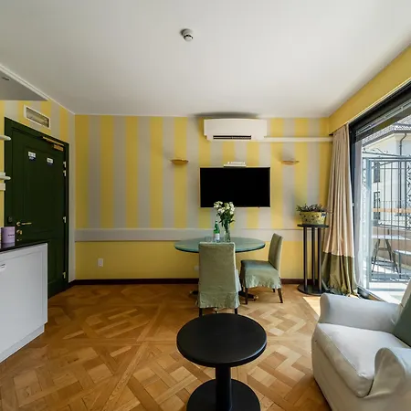 Lägenhetshotell Numa Manfredo Milano