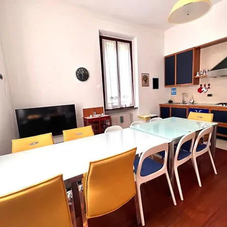 Jolie 10 Min From Piazza Duomo Milaan