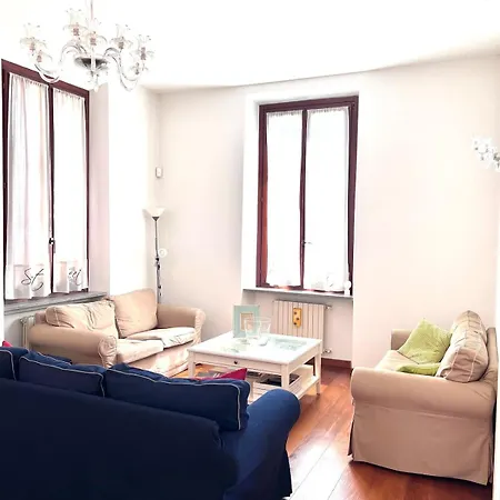 Jolie 10 Min From Piazza Duomo Milaan
