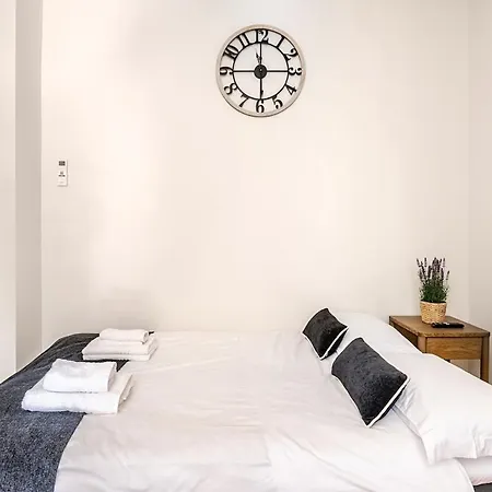 Apartamento Modern 2 Bdr-near Metro Direct Connection To Duomo