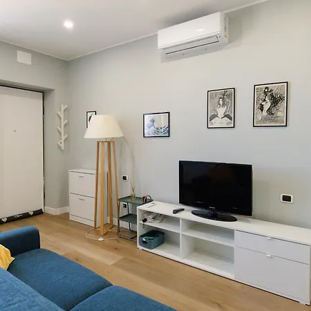 شقة Bright Modern Flat - Easy Metro To Duomo *