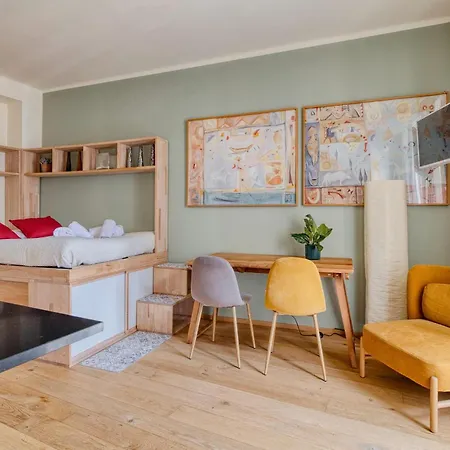 Pezzotti Design Studio, 15 Minuti Dal Centro شقة
