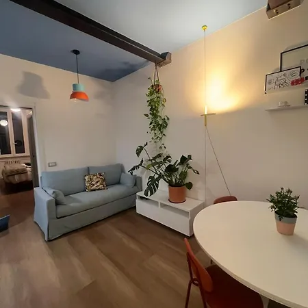Newly Renovated - Sleeps Up To 4! * Milão