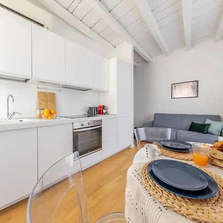 Appartement The Rent - Two-room In The Sant'ambrogio Neighborhood Milaan