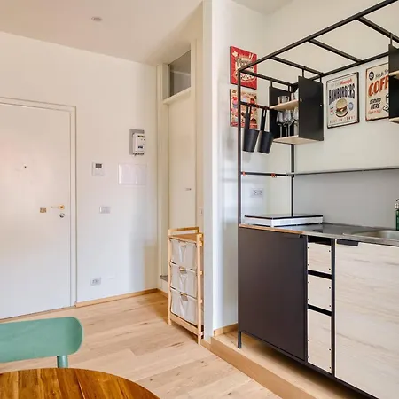 شقة Vintage Con Terrazza Privata - Centro 15min