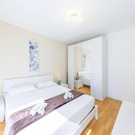 Luxury And Design, 4 Beds With Ac * Милан