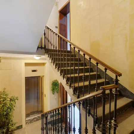 Moscova Boutique * ميلان