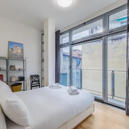 Appartement Afterglow - Urban Retreat With Balcony *