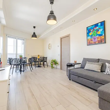 Apartman Floor 16 - Affitti Brevi Italia *