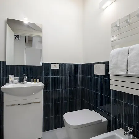 Novara, 62 - Sky Loft شقة