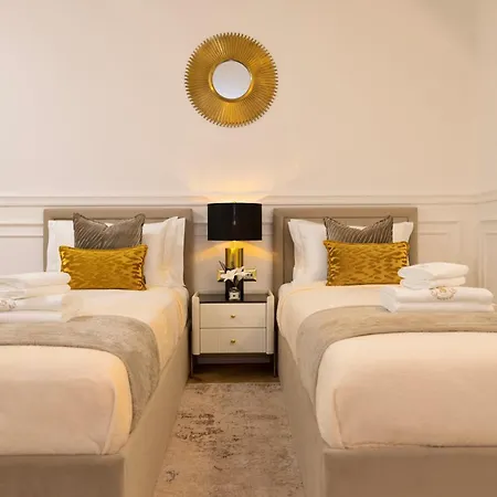 Luxury Flat Duomo E Metro A 5min Apartamento