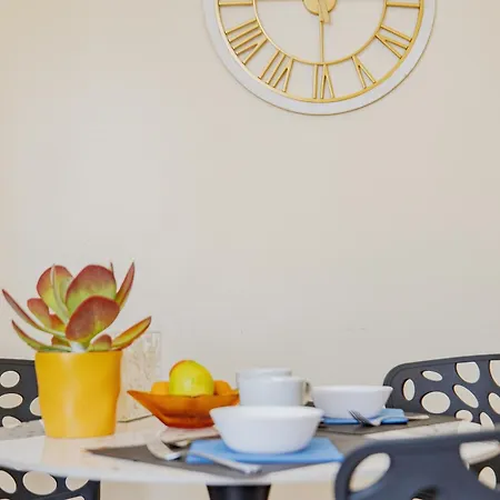 Floor 16 - Affitti Brevi Italia Apartman Milánó