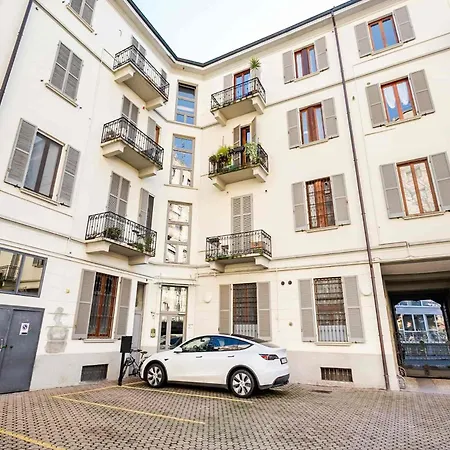 Apartamento Giannone Design Loft - Arco Della Pace, Sempione Park *