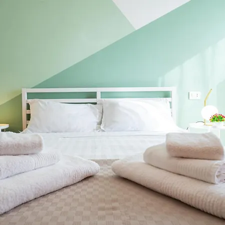 Vivimihome-fiera San Siro Apartamento *