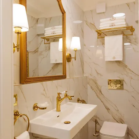 Apartamento Luxury Flat Duomo E Metro A 5min *