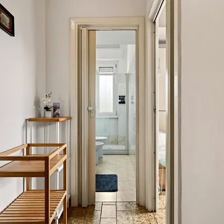 Nido Delle Favole Affori M3, Ac, Balcony, Park Appartement *