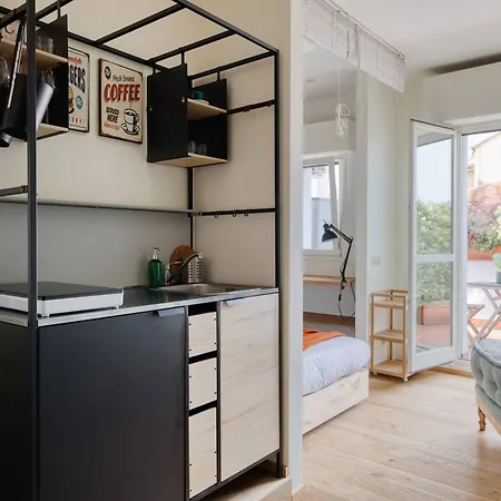 شقة Vintage Con Terrazza Privata - Centro 15min