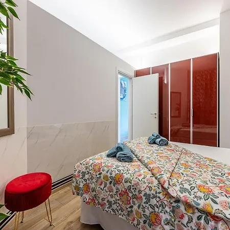 Urban - Duomo Apartman Milánó