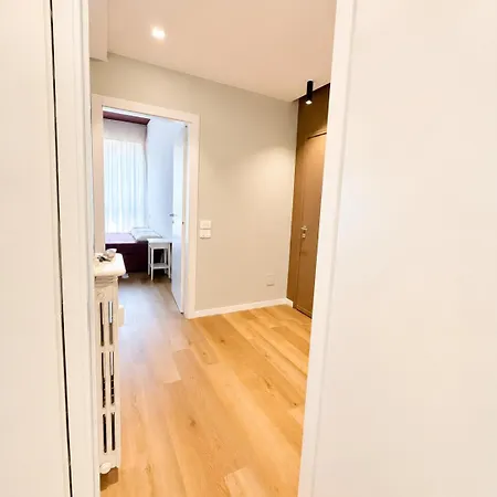 Ovada 25 * ميلان