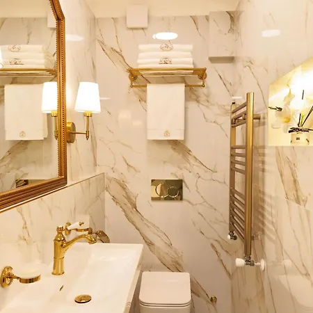 Luxury Flat Duomo E Metro A 5min Apartamento