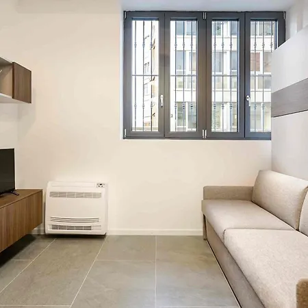 Apartamento Giannone Design Loft - Arco Della Pace, Sempione Park