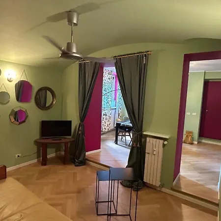 Fashion District - Centro Citta - Palazzo D'epoca Appartement *