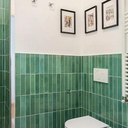 Daire Art & Charm Free Wifi, M2 10 Min Duomo *