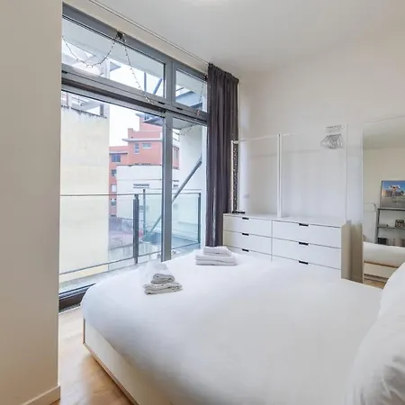 Appartamento Afterglow - Urban Retreat With Balcony Milano