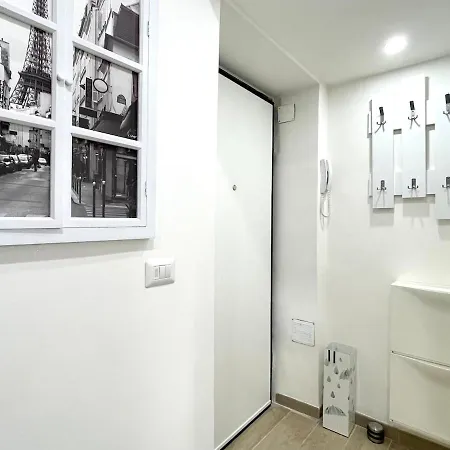 Centre - Cozy And Modern